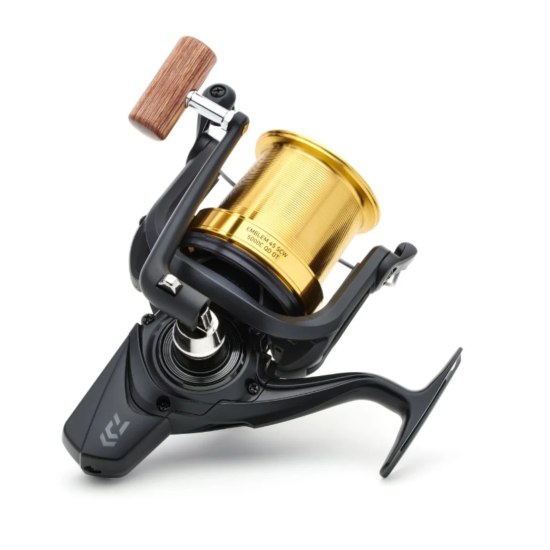 Mulinetă Daiwa 23 Emblem 45 SCW QD-OT Mulinetă Daiwa 23 Emblem 45 SCW QD-OT
