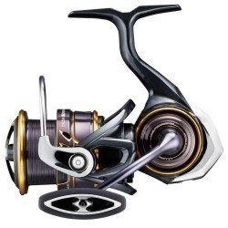 Mulinetă Daiwa Caldia MQ LT 2000S-H
