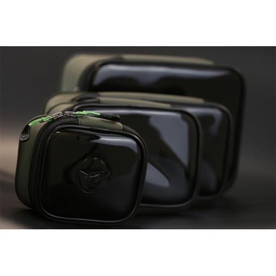 Geantă pentru accesorii Korda Compac 200, Camo, 28x20x10cm Geantă pentru accesorii Korda Compac 200, Camo, 28x20x10cm