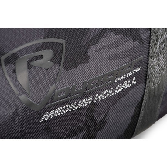 GEANTĂ FOX RAGE VOYAGER® CAMO MEDIUM HOLDALL GEANTĂ FOX RAGE VOYAGER® CAMO MEDIUM HOLDALL
