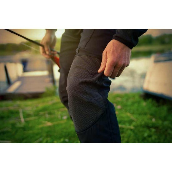 Pantaloni Fox Rage Pro Series Softshell Trousers, Storm Grey & Chilli Red, 3x-Large
