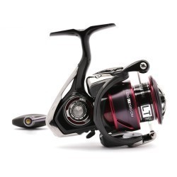 Mulinetă Daiwa Fuego LT 2500-XH