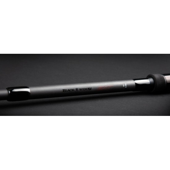 Lansetă Daiwa Black Widow Extention Carp, 2.74m/2.75lbs, 2buc Lansetă Daiwa Black Widow Extention Carp, 2.74m/2.75lbs, 2buc