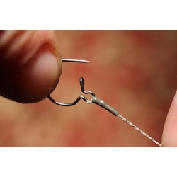 Clips pentru viermuși Korda Maggot Klip, Medium, 10buc/plic