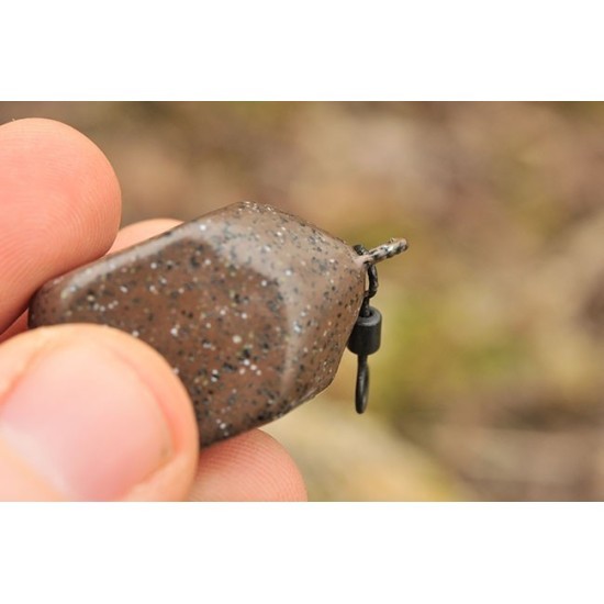 Plumb cubic cu vârtej Korda Square Pear Swivel 99g Plumb cubic cu vârtej Korda Square Pear Swivel 99g