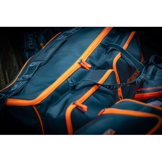 Geantă Guru Fusion XL Carryall, 99.5x35x44cm Geantă Guru Fusion XL Carryall, 99.5x35x44cm