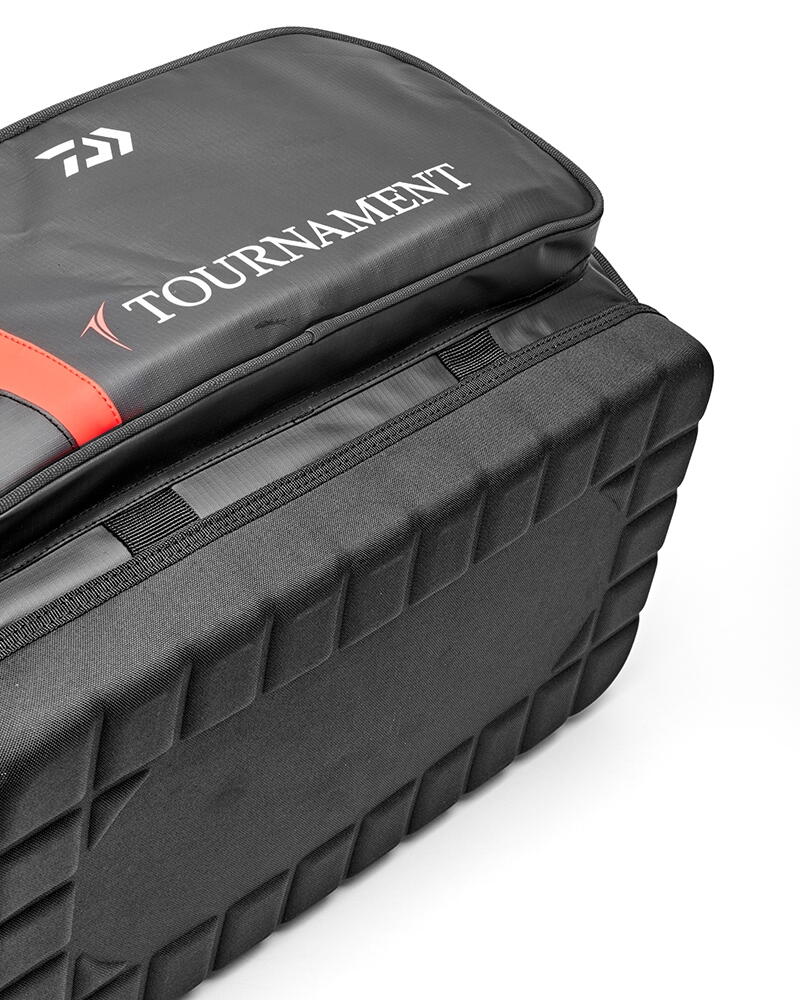 Geantă termoizolantă Daiwa Tournament Pro Cool Carryall, 50x32x33cm