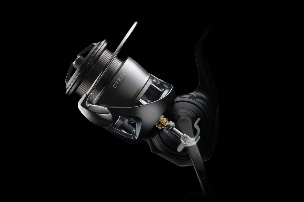 Mulinetă Daiwa 24 Certate LT 4000D-C
