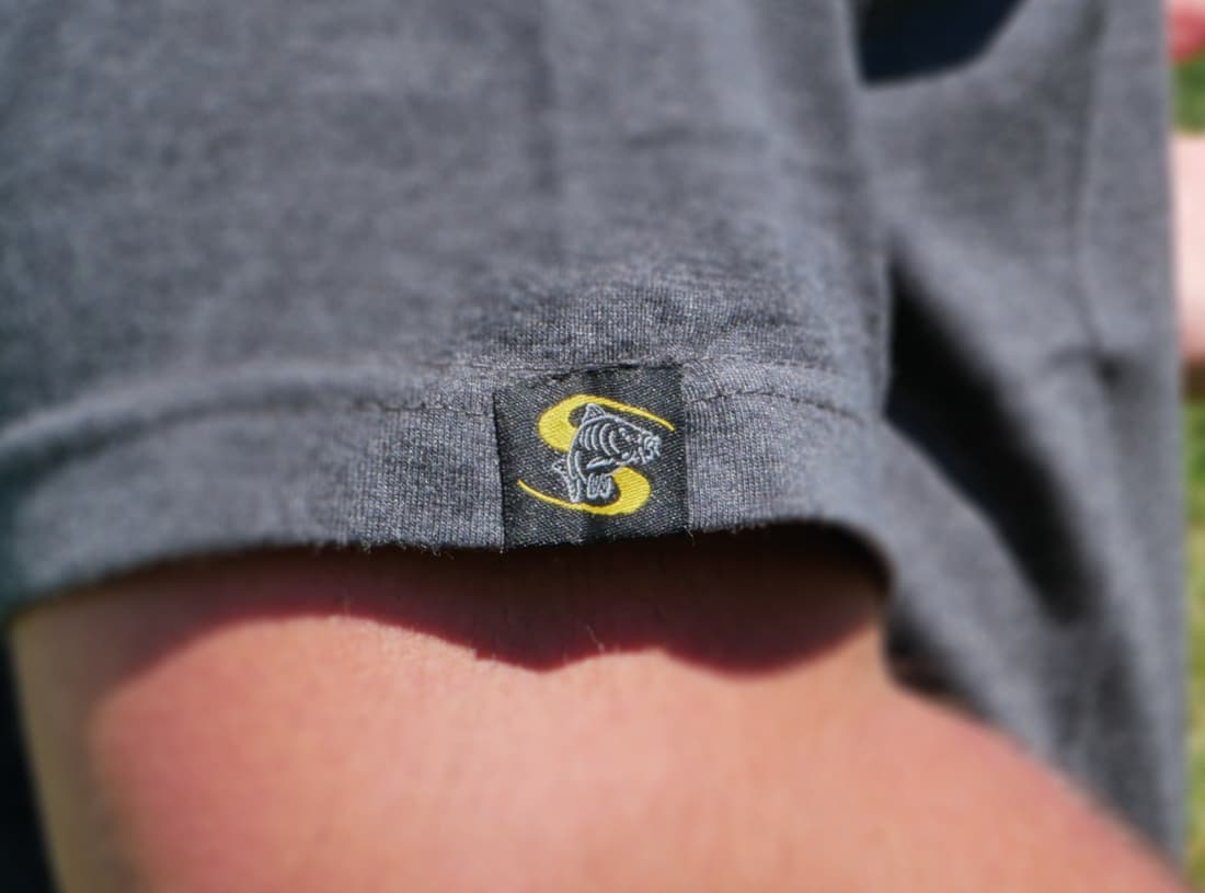 Carp Spirit tricou carbune (XXL)