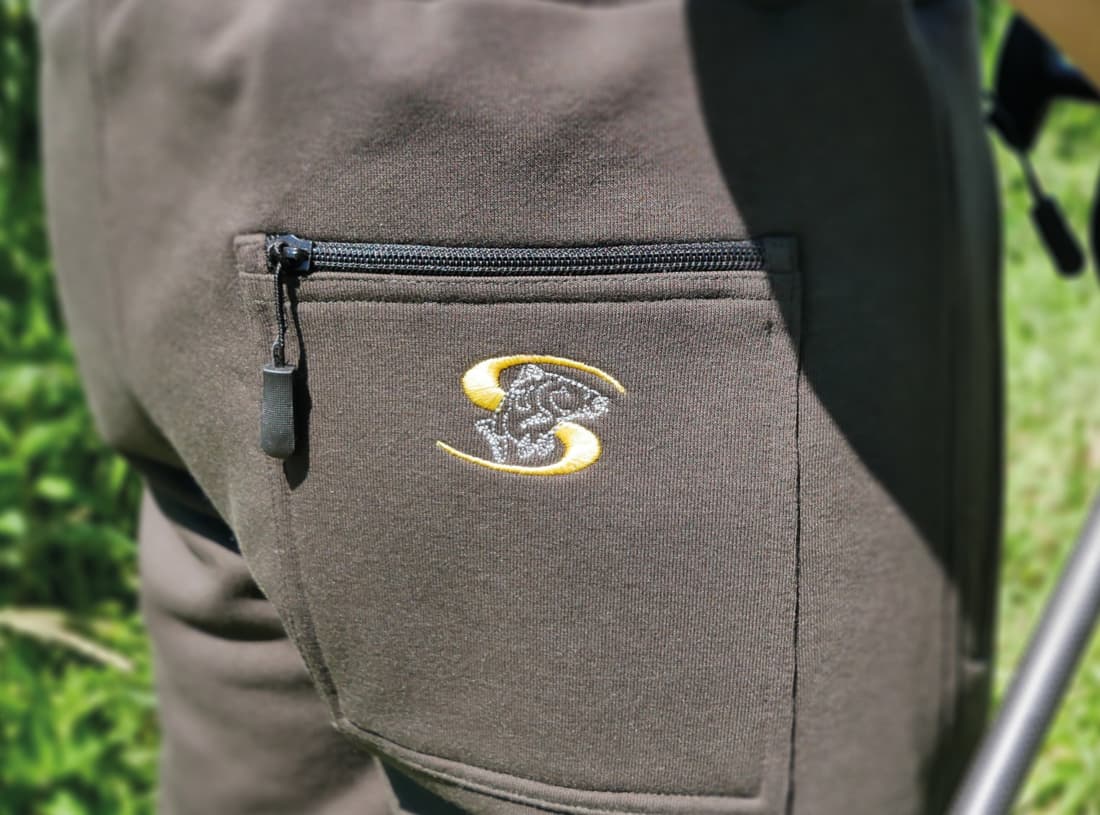Carp Spirit pantalon jogging verde (M)