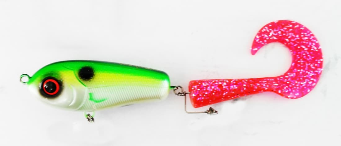 Vobler Strike Pro Wolf Tail Jr, Culoare C500F, 16cm/31g