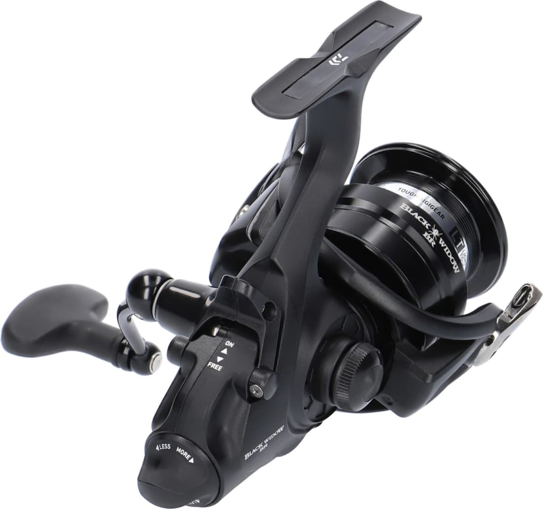 Mulinetă Daiwa Black Widow BR LT 3000-C