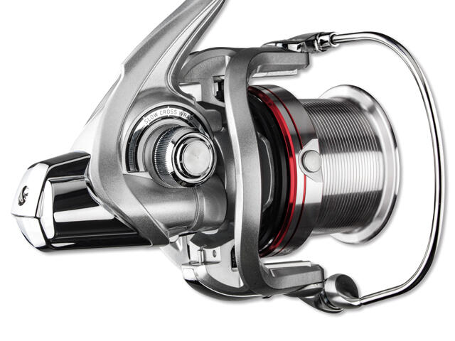 Mulinetă Daiwa Emblem 35 SCW QD Surf