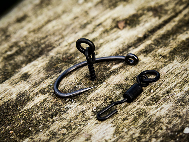 Șurub pentru momeală Select Baits Ring Bait Screws, Matt Black, 3.1mm/12mm, 10buc/plic