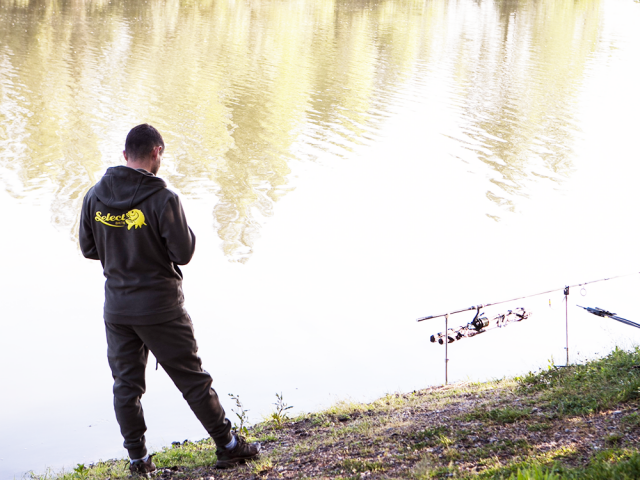 Costum Select Baits Fleece Suit, Olive Green, Small
