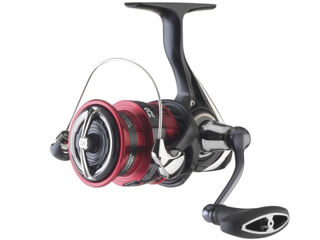 Mulinetă Daiwa 23 Ninja LT 3000-C