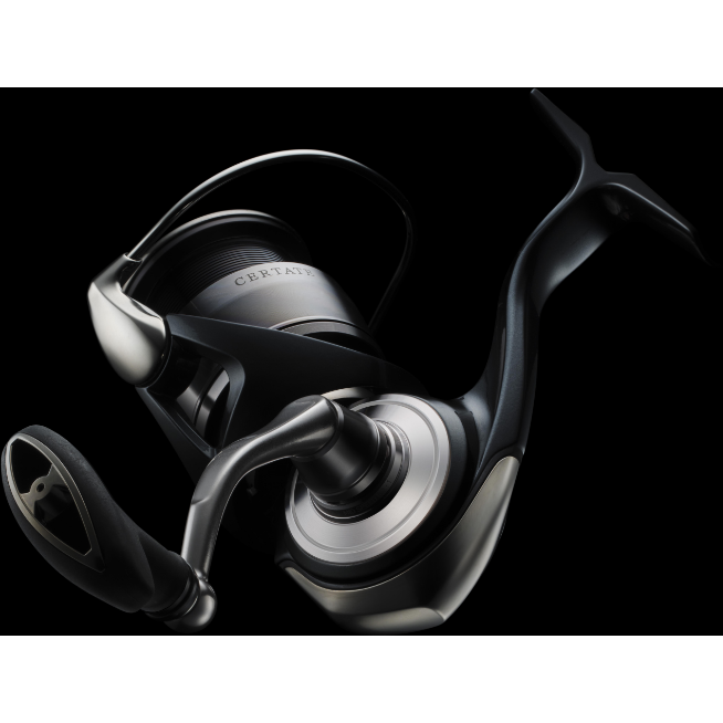 Mulinetă Daiwa Certate LT FC 2500 | Raport 5.1:1 | 10 rulmenți