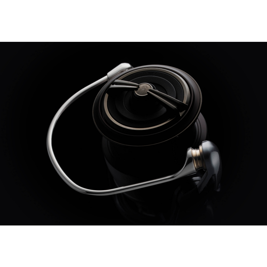 Mulinetă Daiwa Certate LT FC 2500 | Raport 5.1:1 | 10 rulmenți