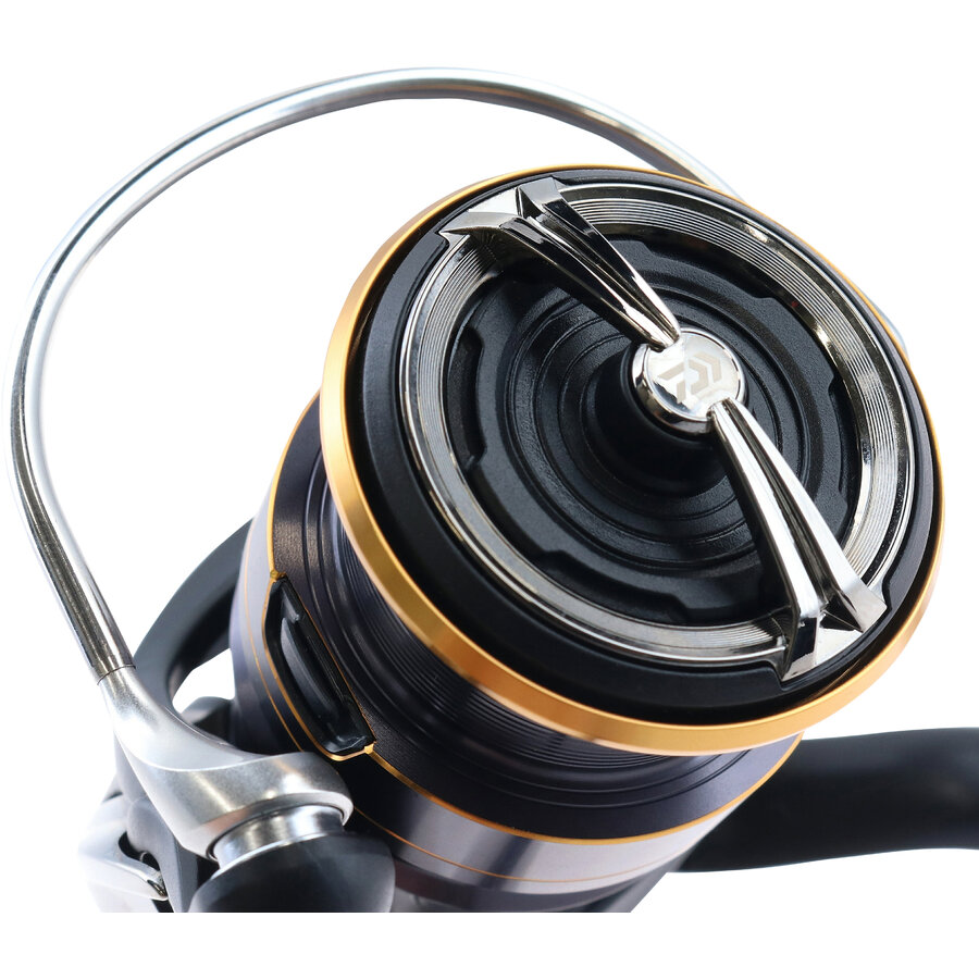 Mulinetă Daiwa Legalis LT 4000-C