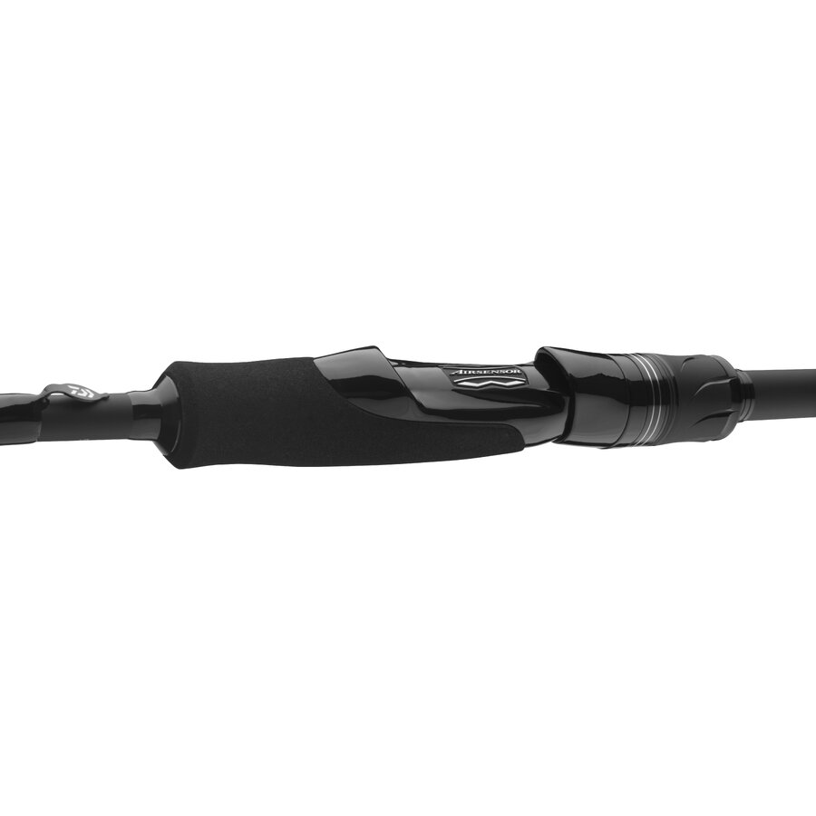 Lansetă Daiwa Tournament XT Titanium Spin 2.15m | 7-32g, 2buc
