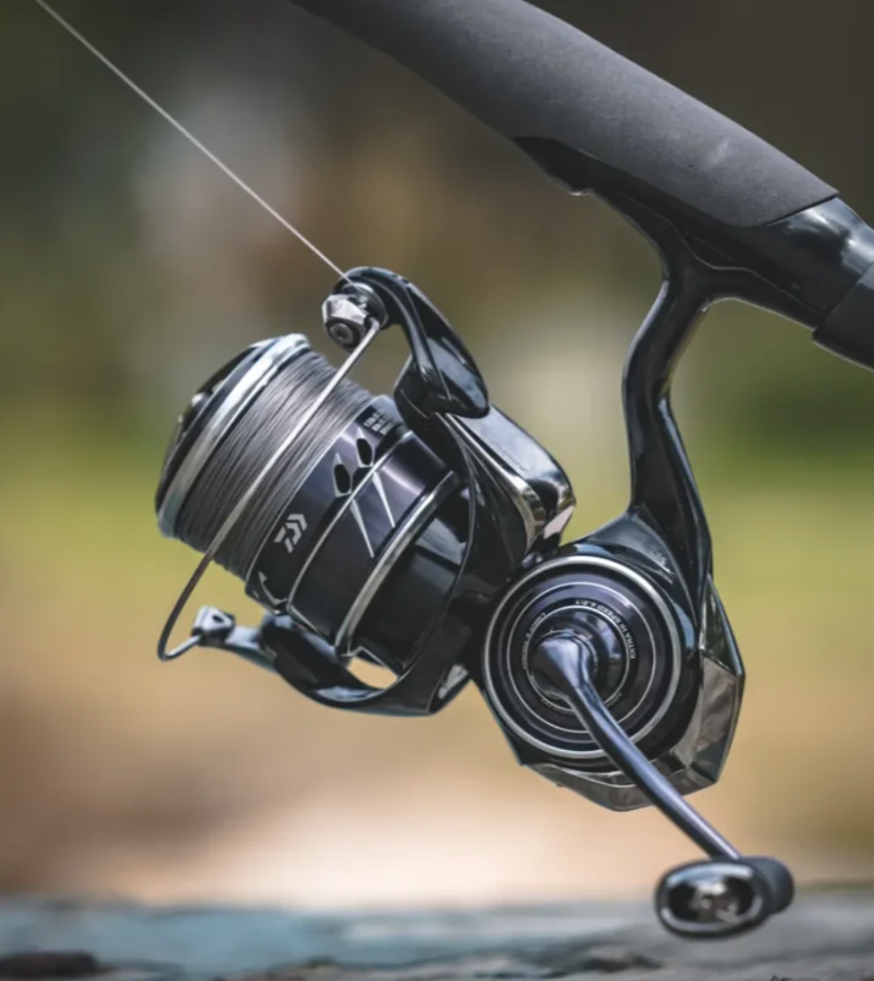 Mulinetă Daiwa Tatula MQ LT 2000D-H | Raport 5.8:1 | 8 rulmenți