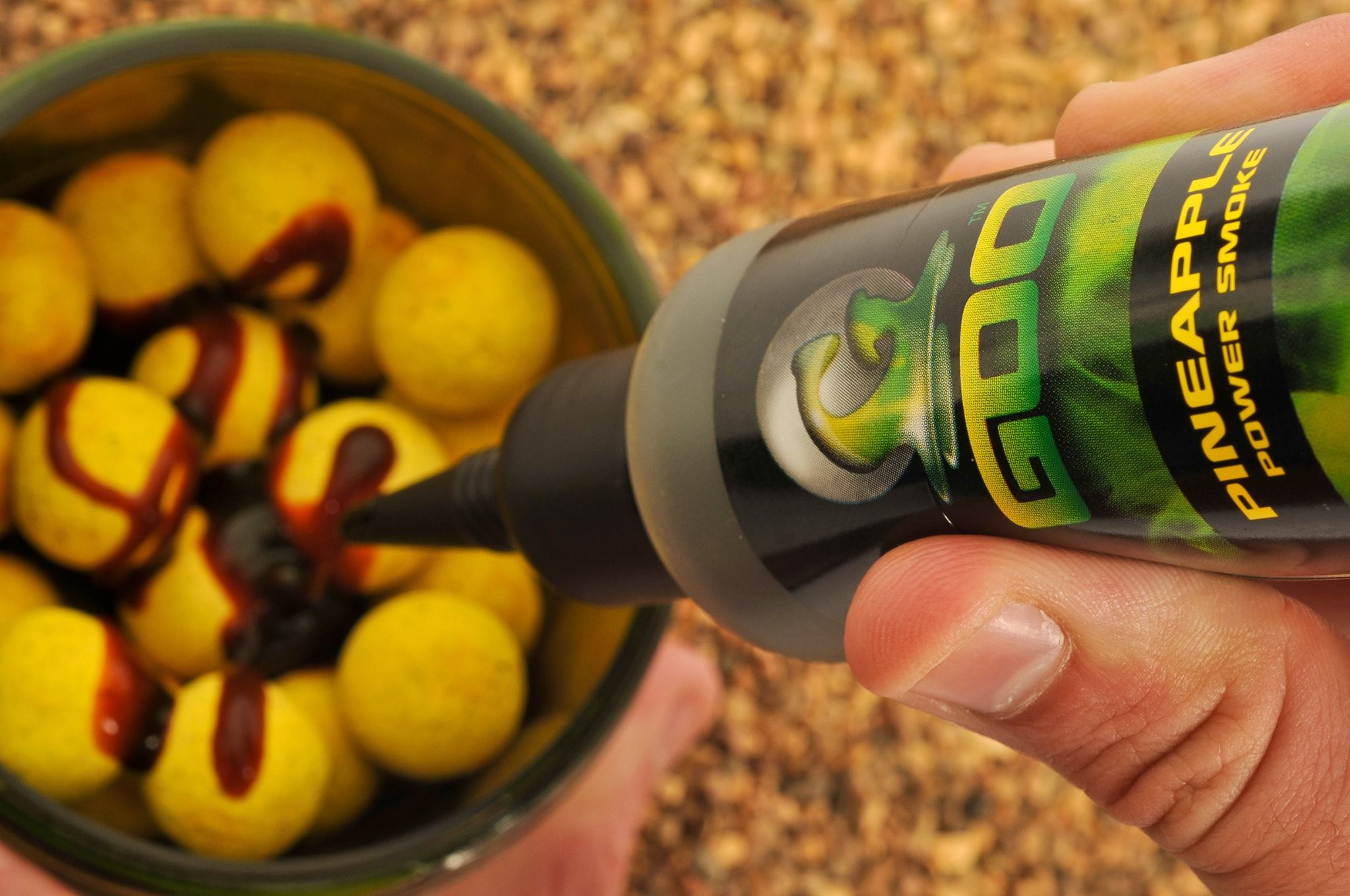Atractant Korda Goo Pineapple Power Smoke, 115ml