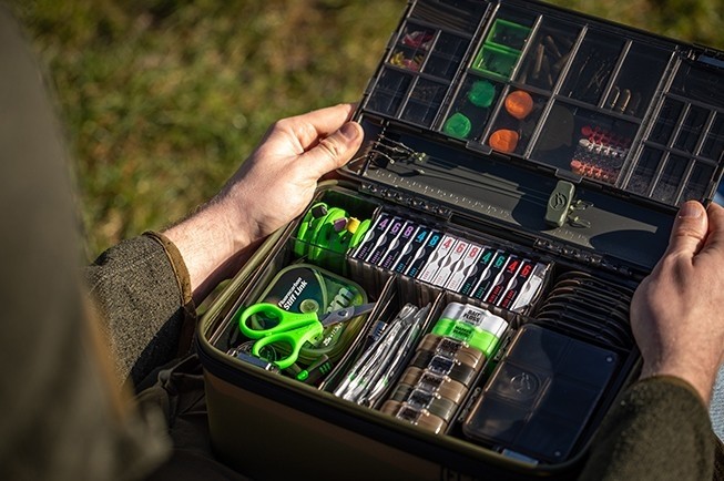 Cutie accesorii Korda Tackle Box Bundle Deal, 27x18x7cm