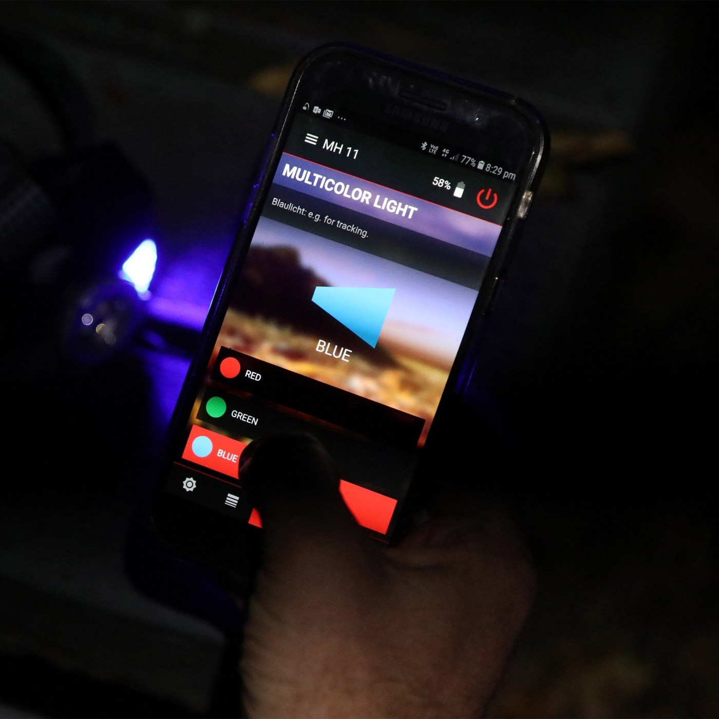 Lanternă de cap reîncărcabilă Ledlenser MH11 Bluetooth, Black/Orange, 1000 Lumeni