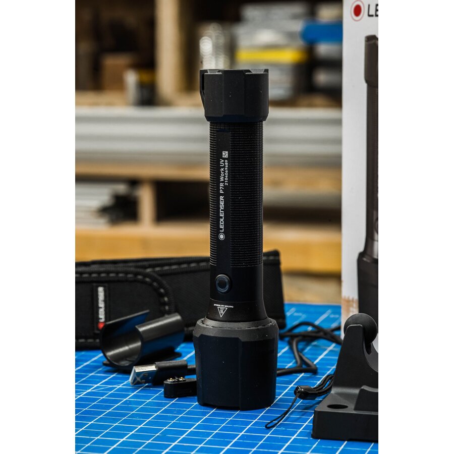 Lanternă Ledlenser P7R Work UV, Black, 1200 Lumeni
