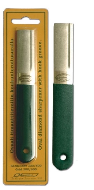 Dispozitiv oval de ascuțit cuțite Marttiini Oval Diamond Sharpener With Hook Groove, 5cm