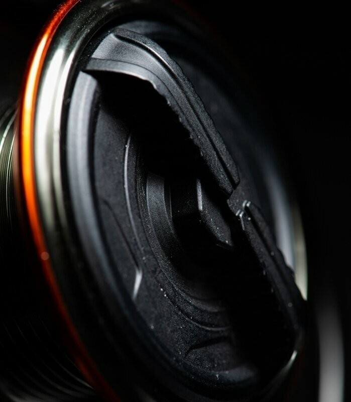 Mulinetă Savage Gear SG2 2500 FD