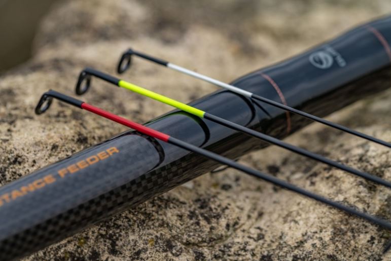 Lansetă Guru Aventus Distance Feeder, 4.20m/180g, 3+3buc